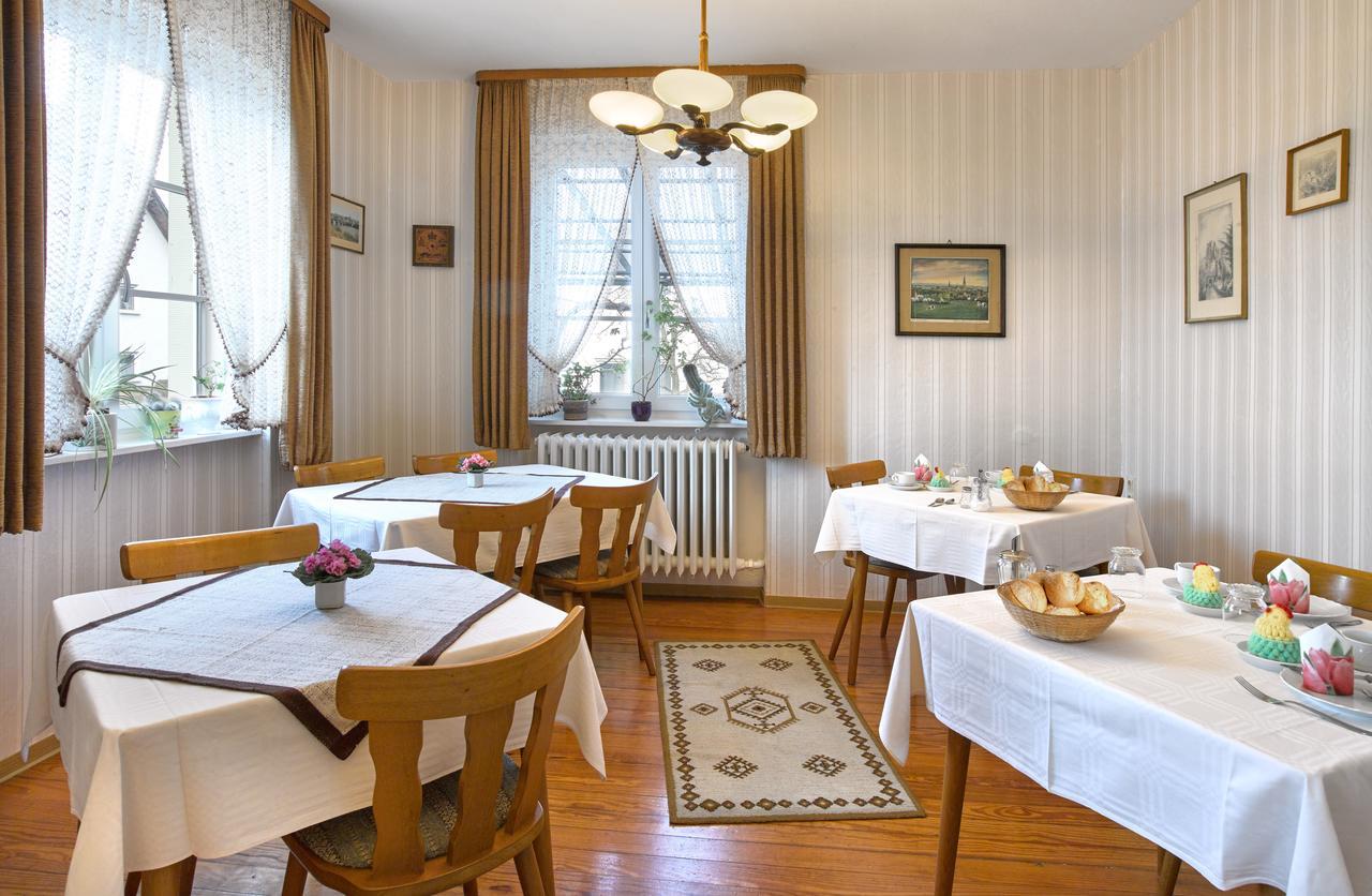 Pension "Haus Am Walde" Brodenbach, Mosel 外观 照片