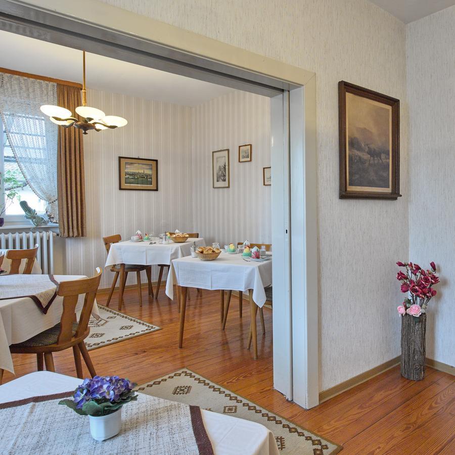 Pension "Haus Am Walde" Brodenbach, Mosel 外观 照片